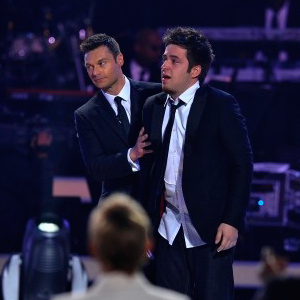 Lee DeWyze, Ryan Seacrest, American Idol Lee DeWyze, Ryan Seacrest, American Idol